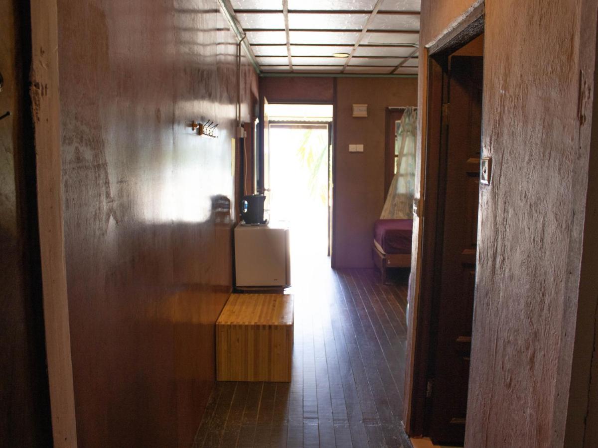 Bushman Tioman Hotel Kampong Juara Luaran gambar
