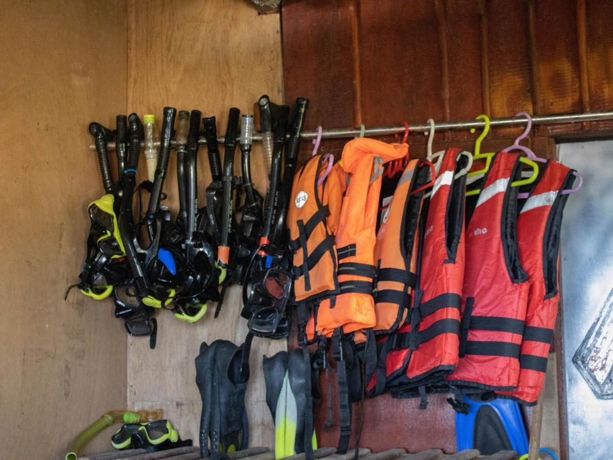 Bushman Tioman Hotel Kampong Juara Luaran gambar